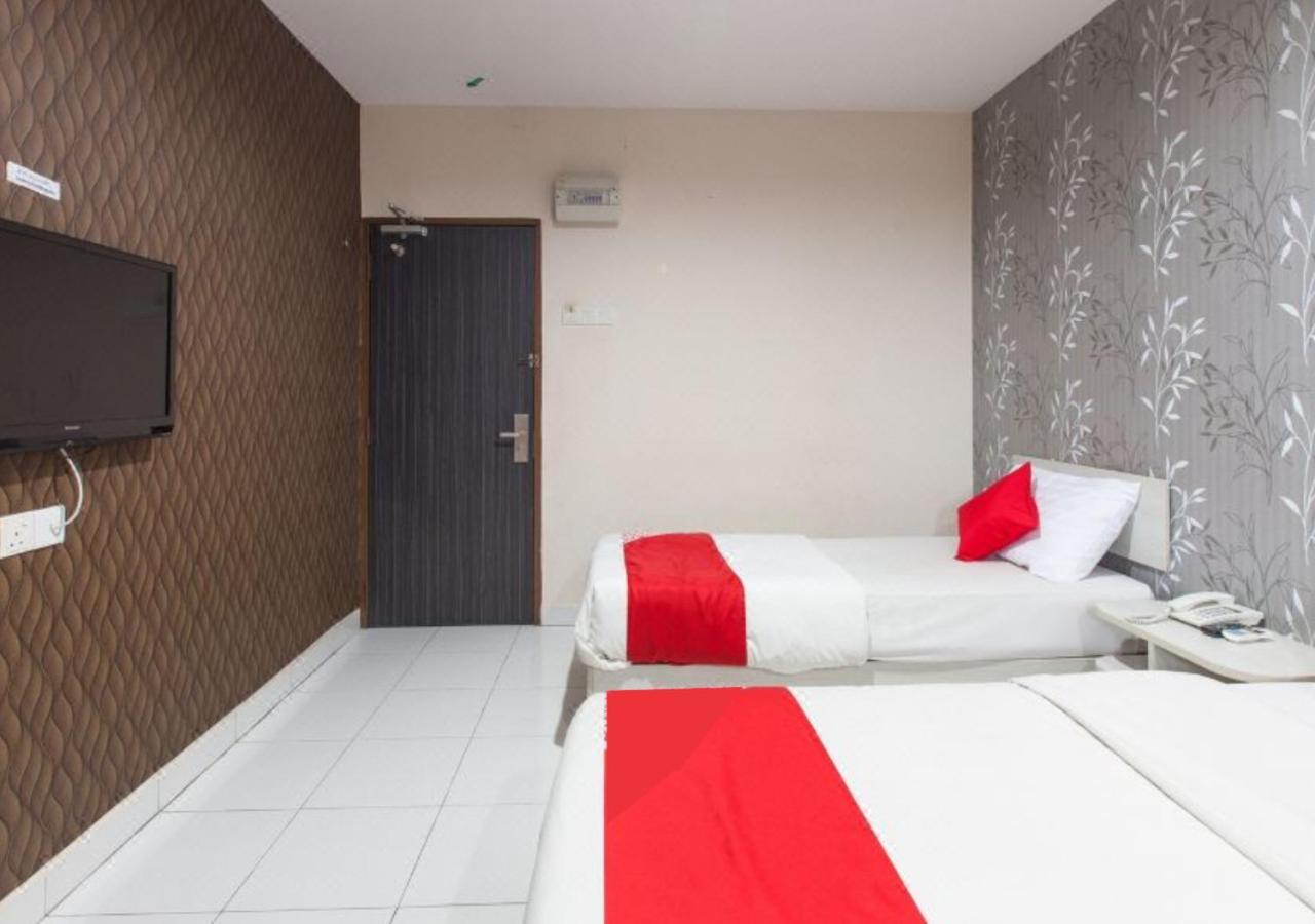 Hotel Pulai Ipoh Esterno foto